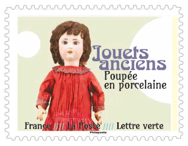 2023 JOUETS ANCIENS - Poupée en porcelaine