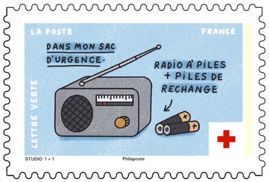 2026 Dans mon sac d'urgence - Radio à piles + piles de rechange