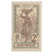 Martinique - Porteuse de fruits